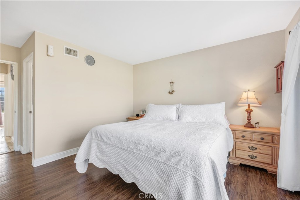 24161 Fordview Street