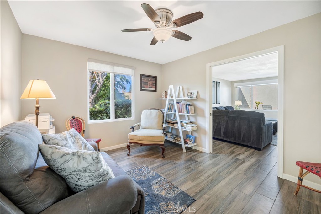 334 Avenida Sevilla A