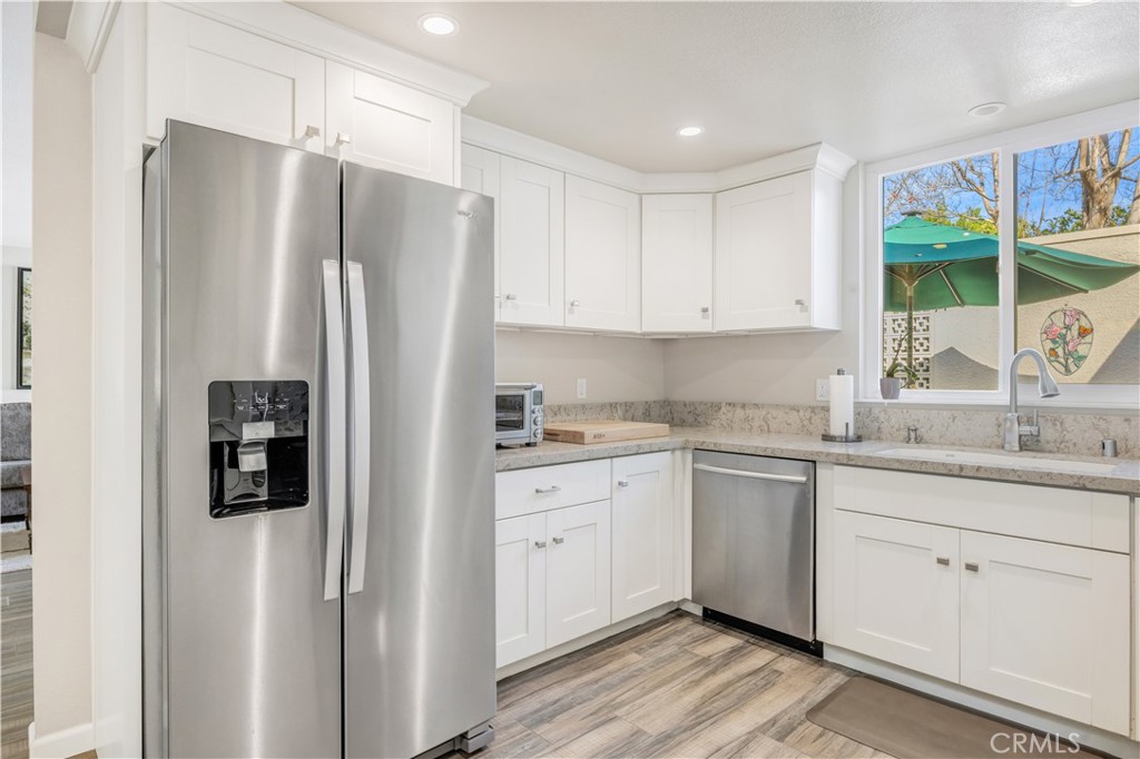 334 Avenida Sevilla A