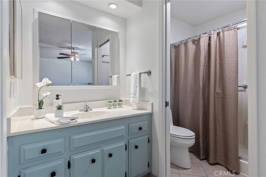 2218 El Rancho Circle