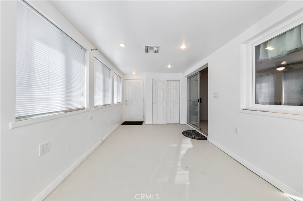 2218 El Rancho Circle