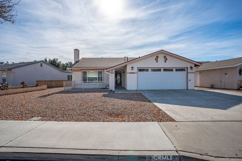 2218 El Rancho Circle