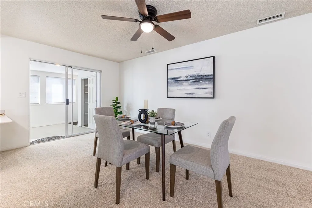 2218 El Rancho Circle