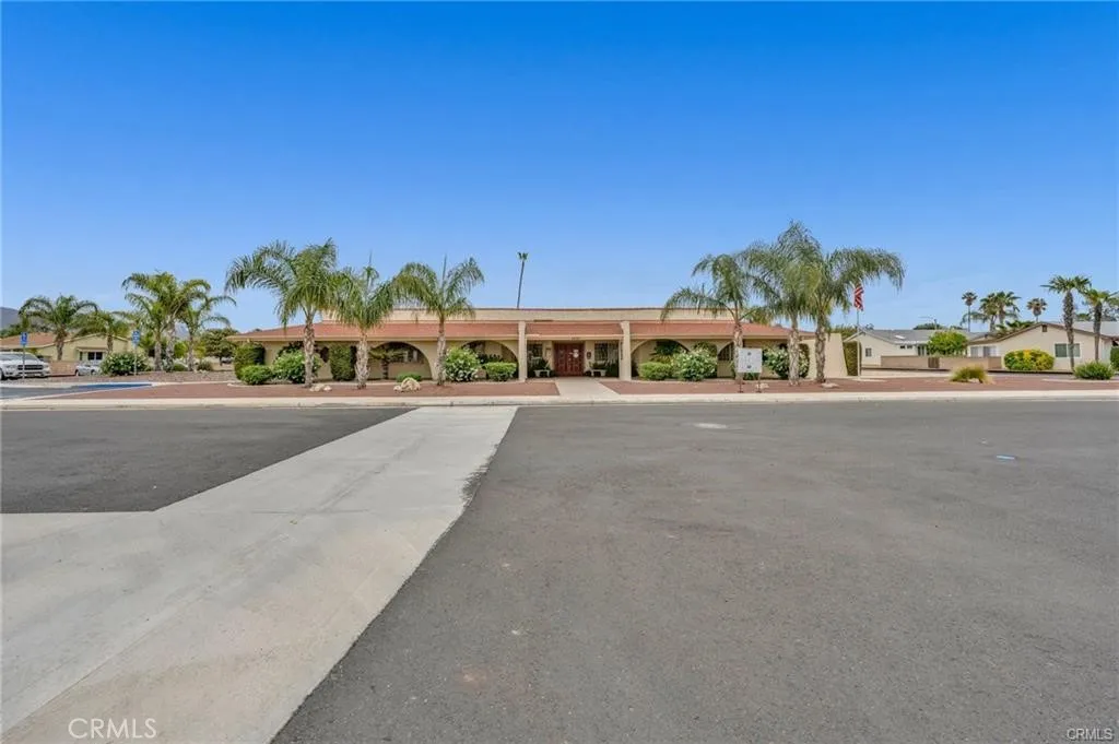 2218 El Rancho Circle