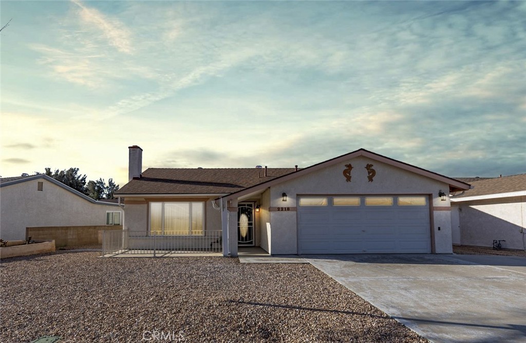 2218 El Rancho Circle