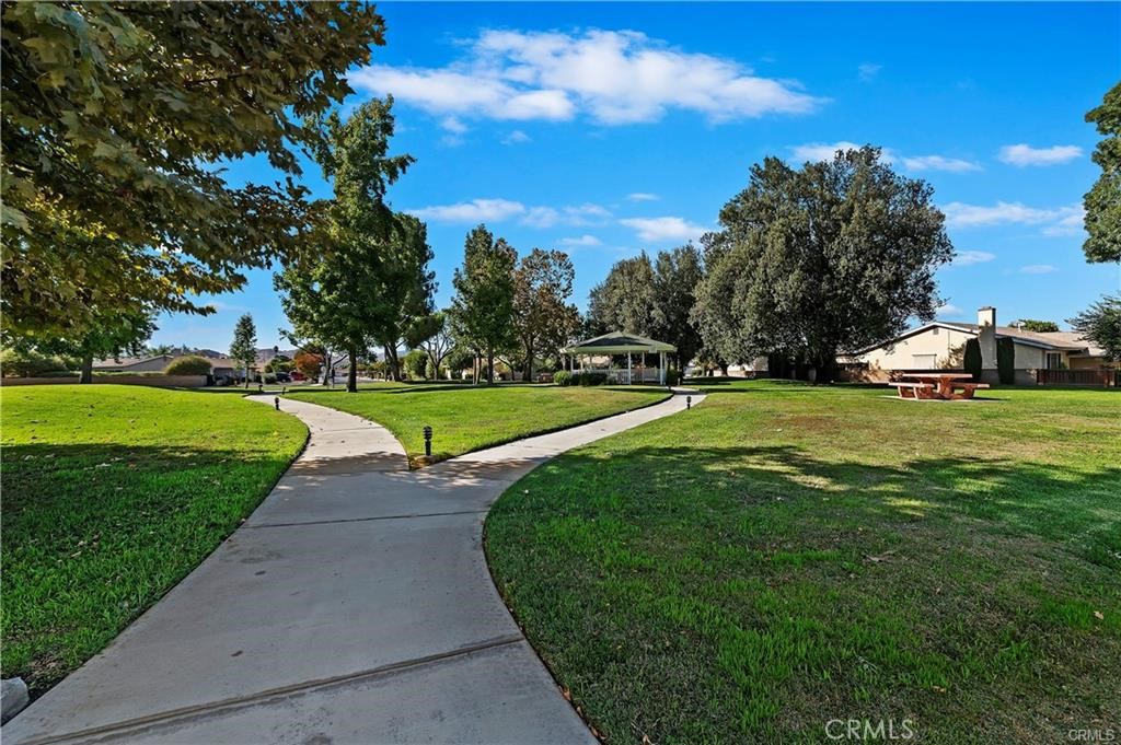 2218 El Rancho Circle