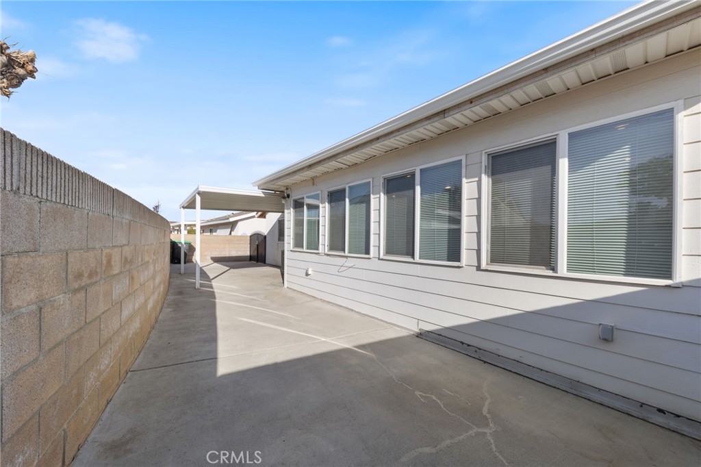 2218 El Rancho Circle