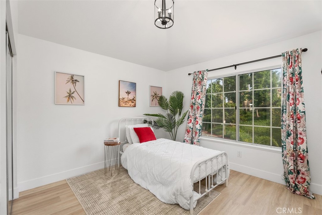 25091 Stonegate Lane