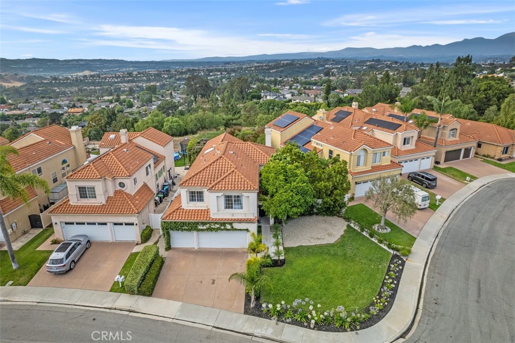 25091 Stonegate Lane