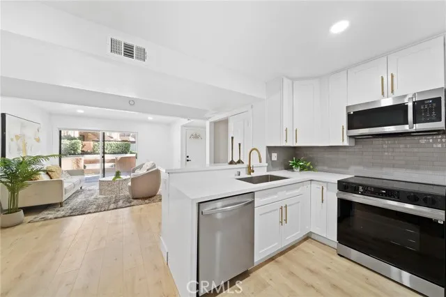 1400 W Edgehill Road # 17