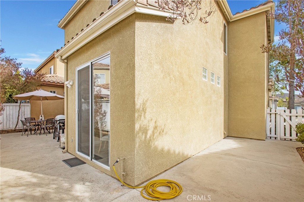 111 Calle De Los Ninos