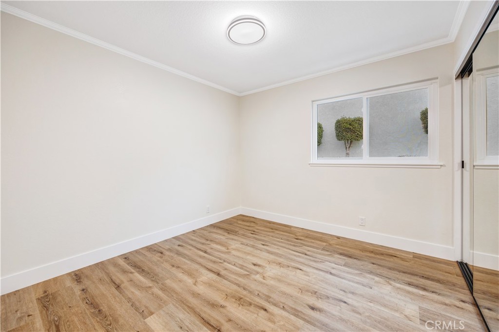 22591 Via Santa Maria