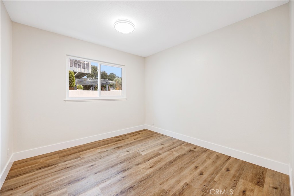 22591 Via Santa Maria