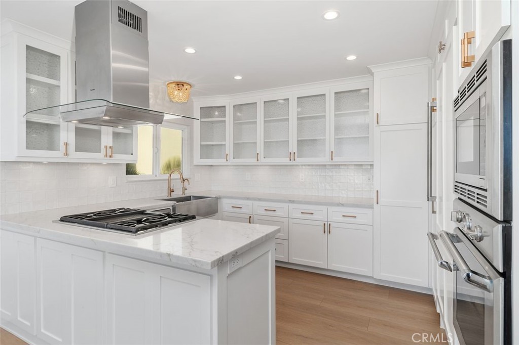 201 S La Esperanza R9