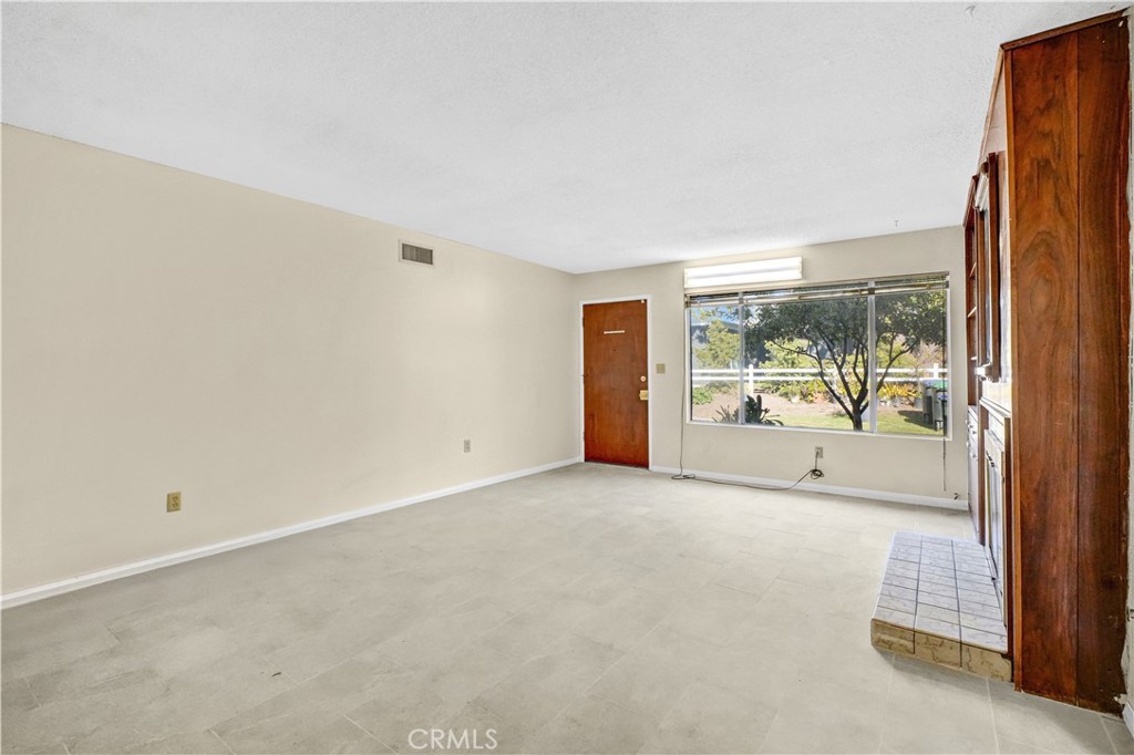 14522 Del Amo Avenue