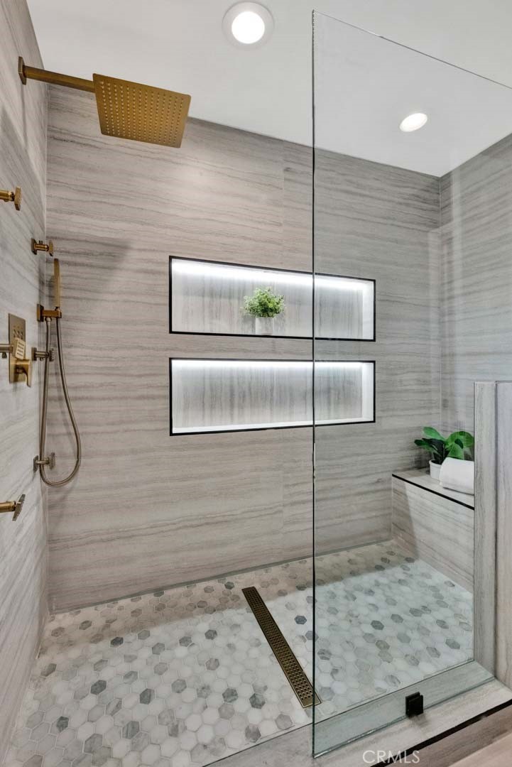 17351 Buttonwood Street