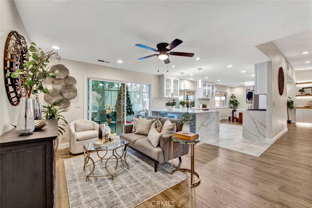 17351 Buttonwood Street