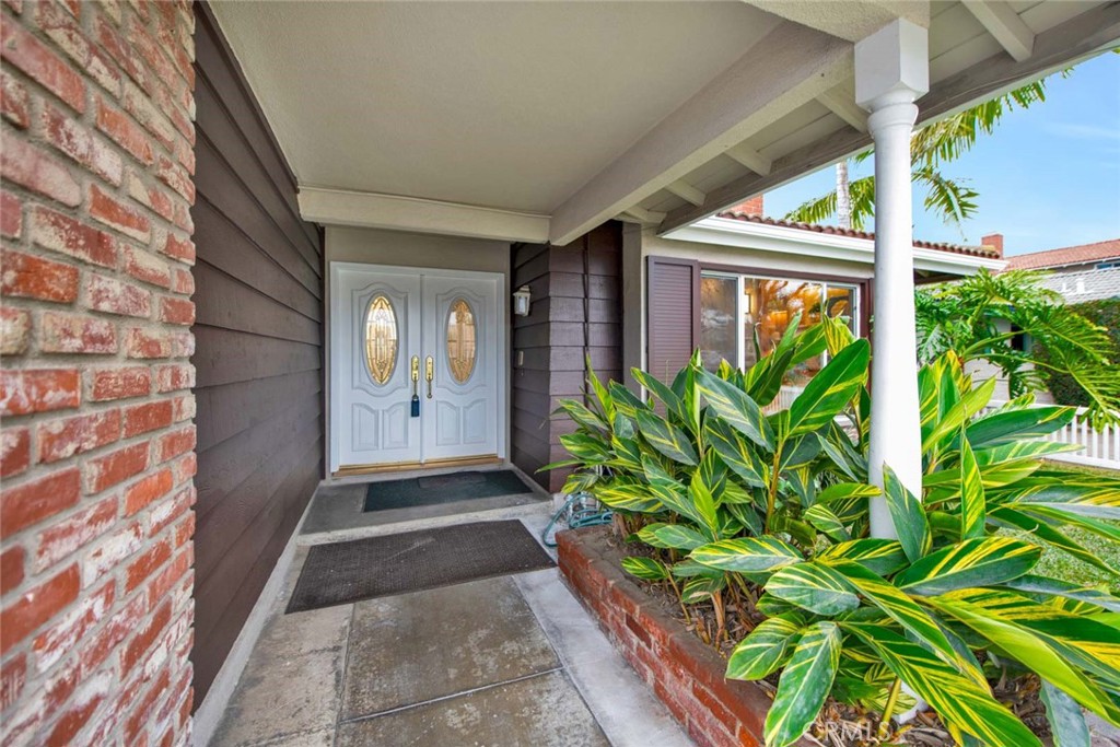 17351 Buttonwood Street