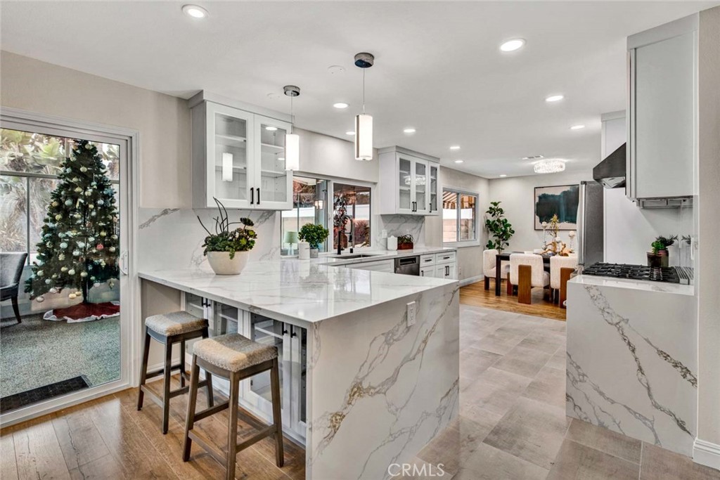 17351 Buttonwood Street