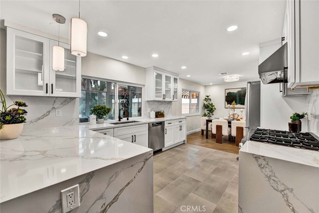 17351 Buttonwood Street