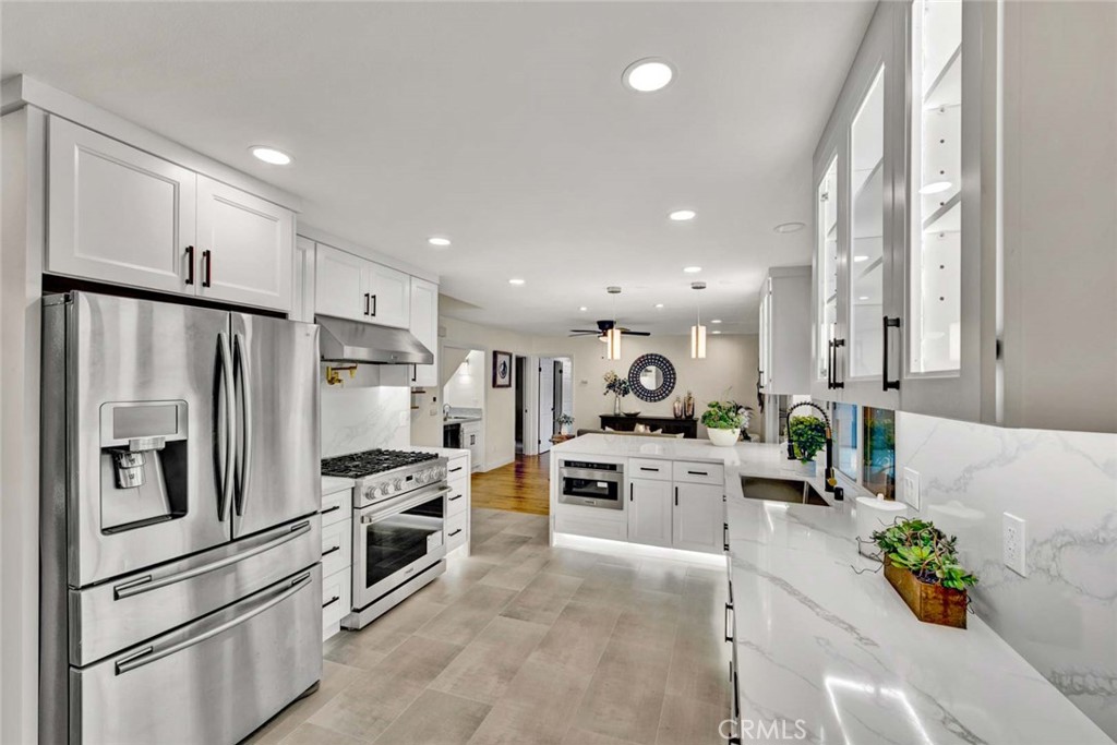 17351 Buttonwood Street