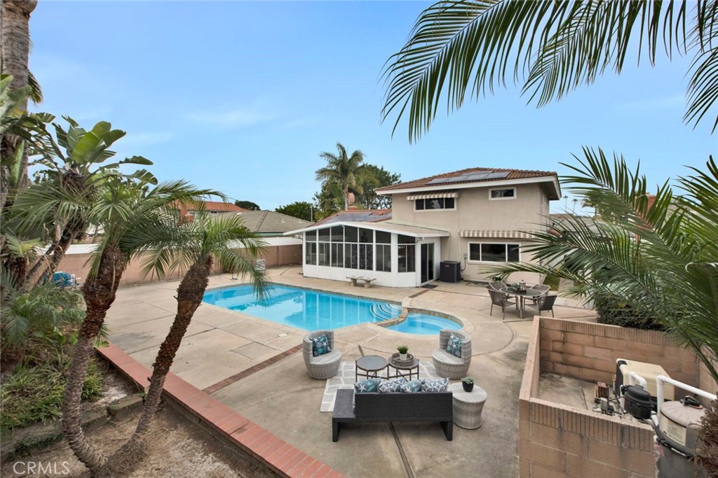 17351 Buttonwood Street