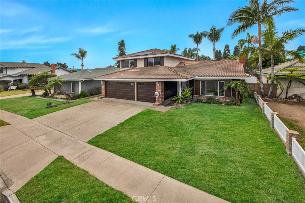 17351 Buttonwood Street