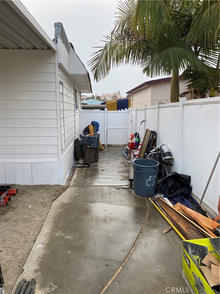 20701 Beach Boulevard 79