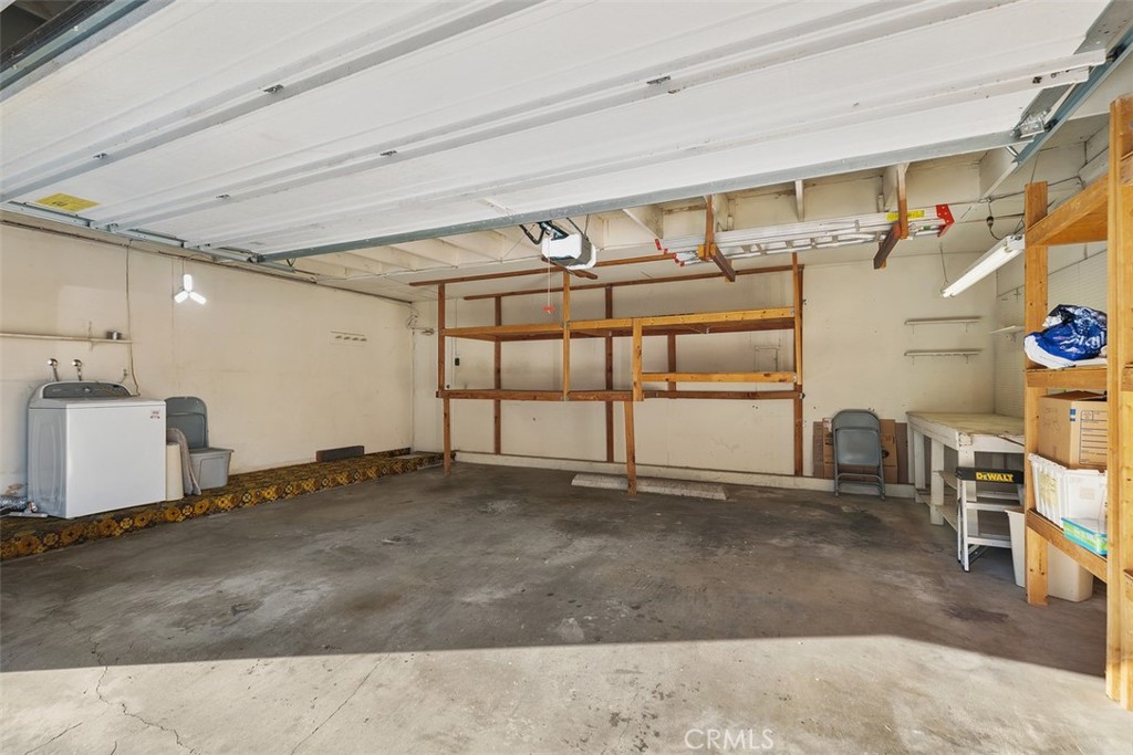 2278 Loma Alta Drive 8