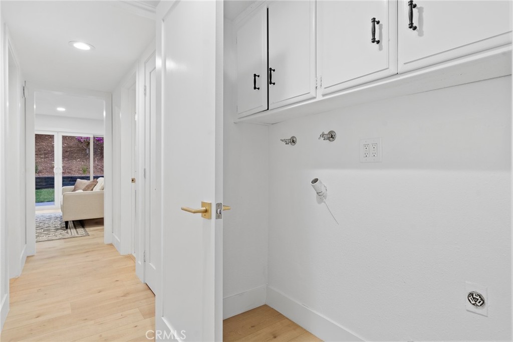 23641 Algiers Street