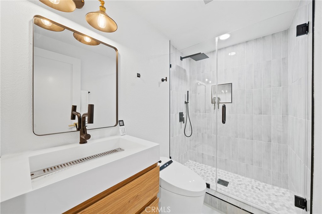 23641 Algiers Street