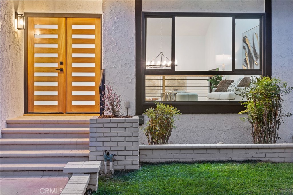 23641 Algiers Street