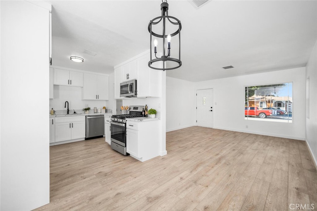 14012 Lefloss Avenue