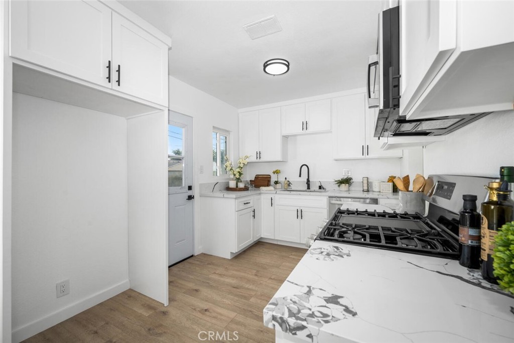 14012 Lefloss Avenue