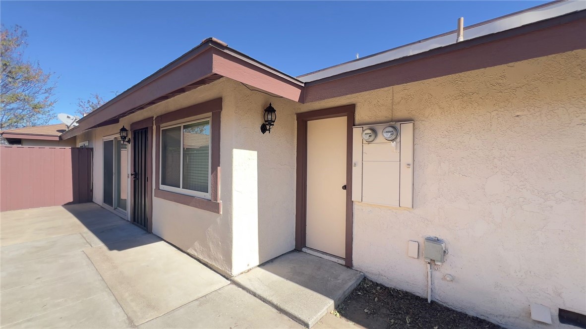 731 E Fairway Drive