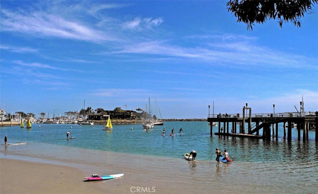 34071 Amber Lantern Street