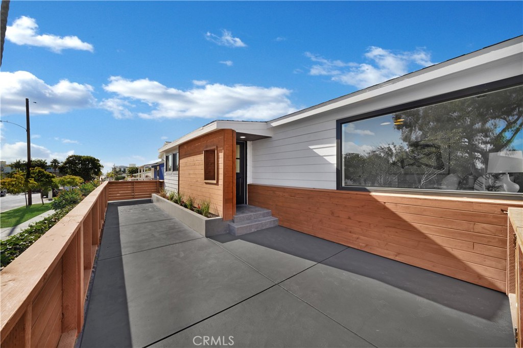 34071 Amber Lantern Street