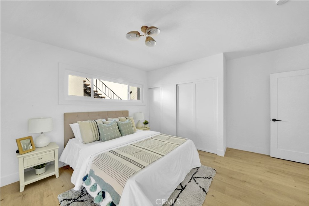 34071 Amber Lantern Street