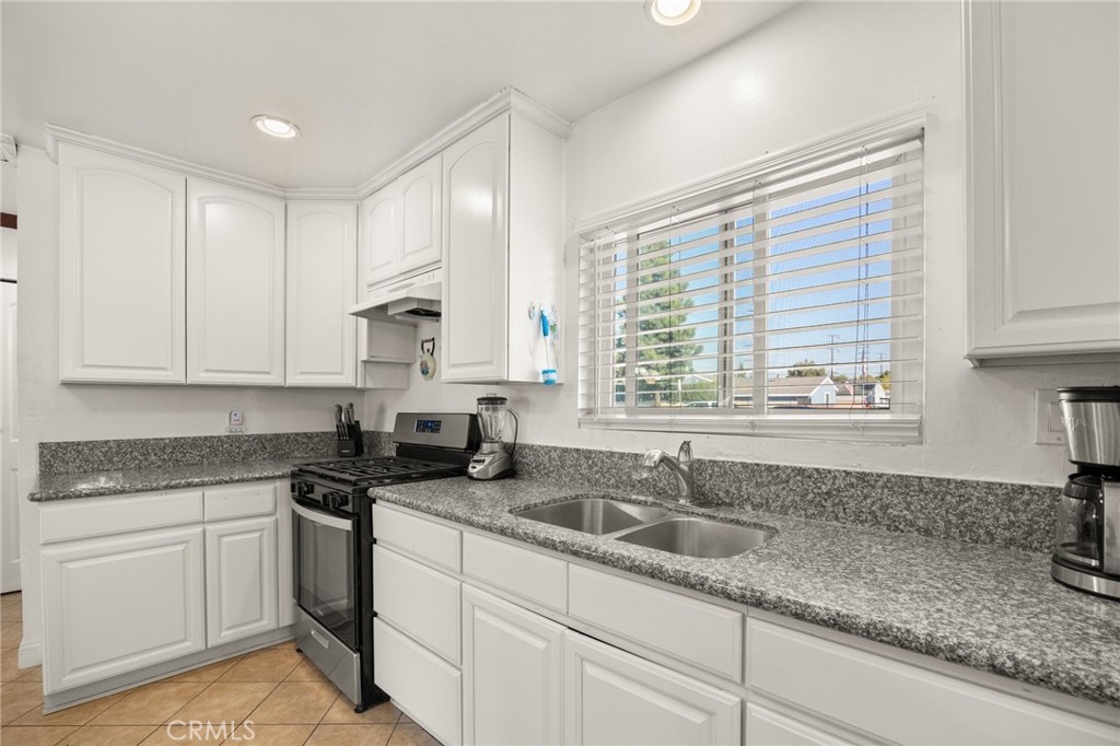 1207 S Fremont Street