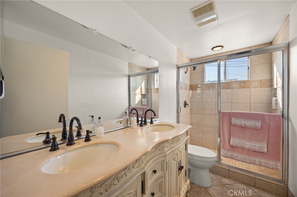 1207 S Fremont Street