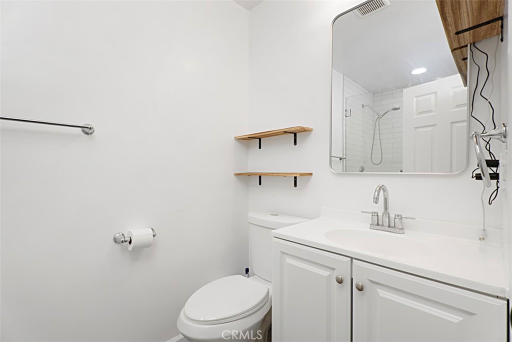 2101 S Pacific Avenue