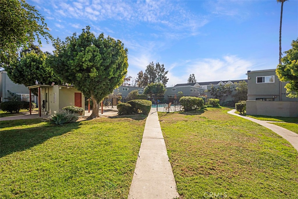 2101 S Pacific Avenue