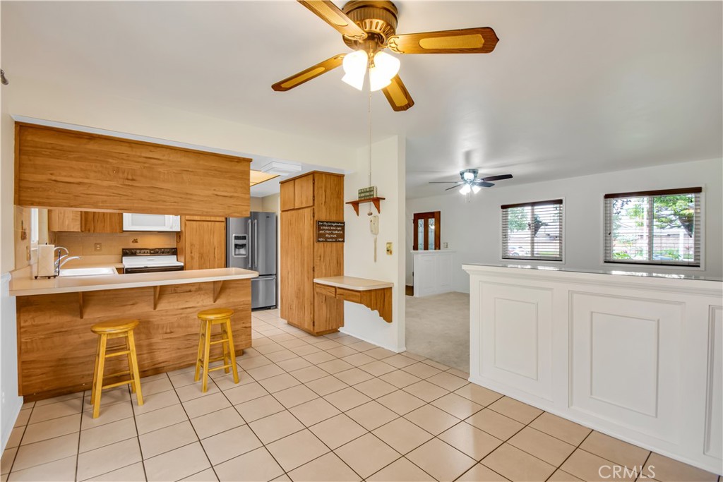 1858 Palm Drive E