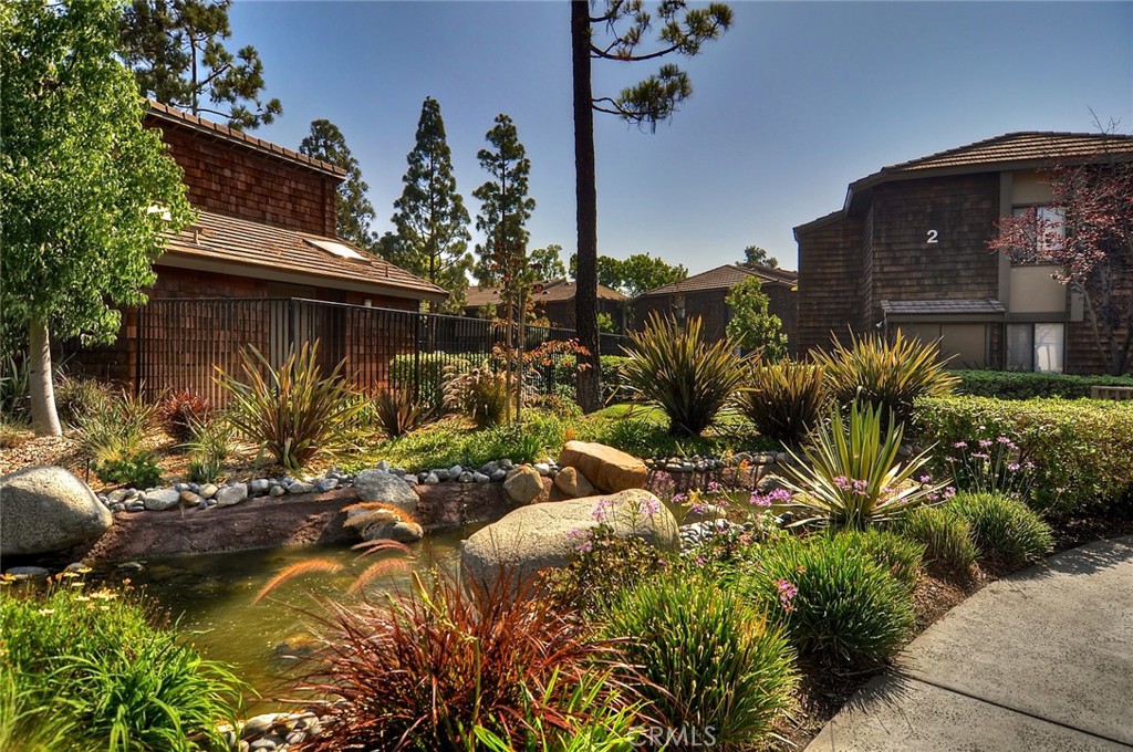 33852 Del Obispo Street 27