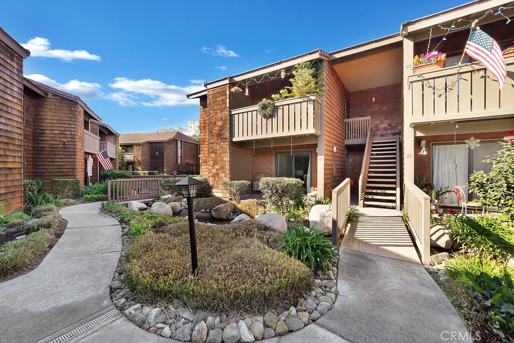 33852 Del Obispo Street 27