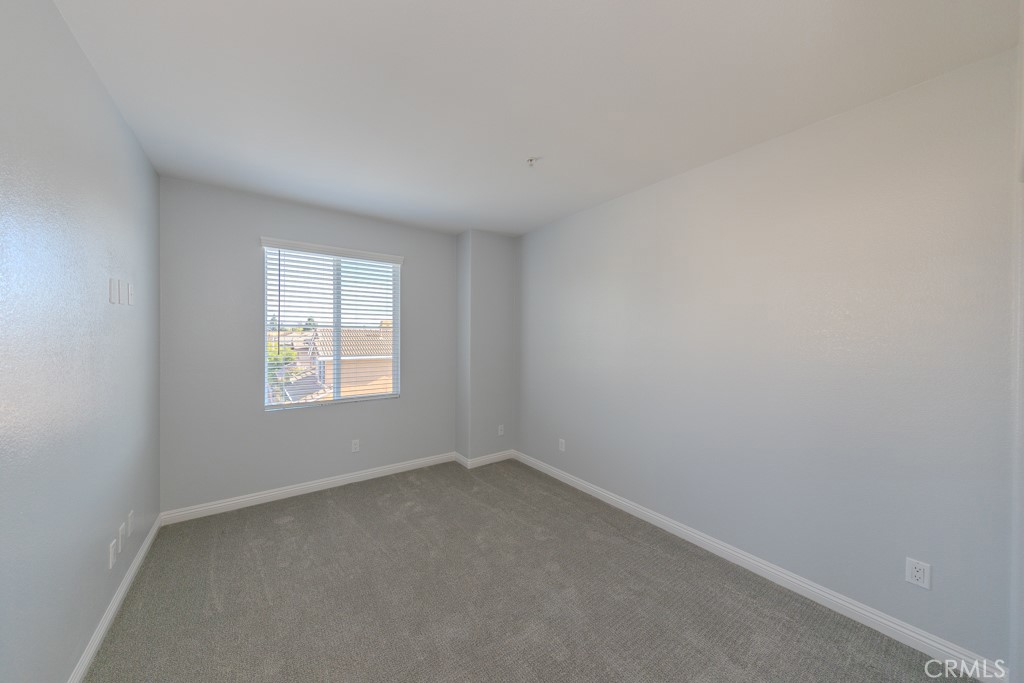 6180 Lincoln Avenue 7