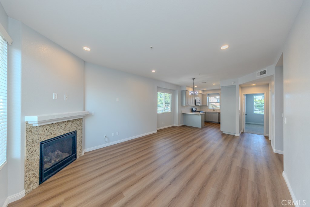 6180 Lincoln Avenue 7