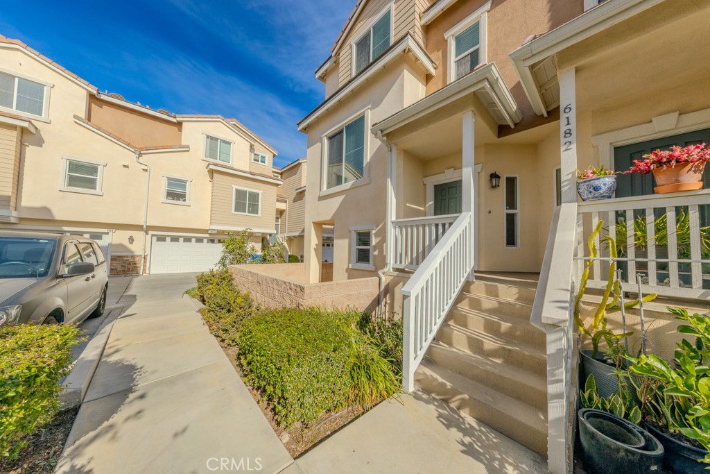 6180 Lincoln Avenue 7