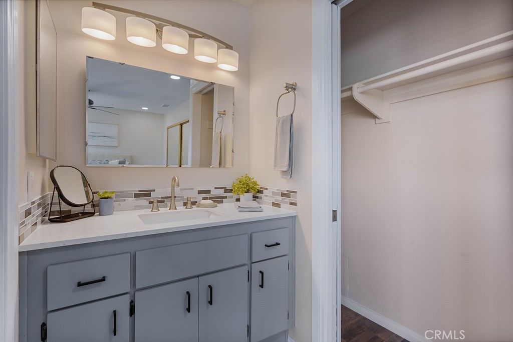 2310 El Rancho Circle