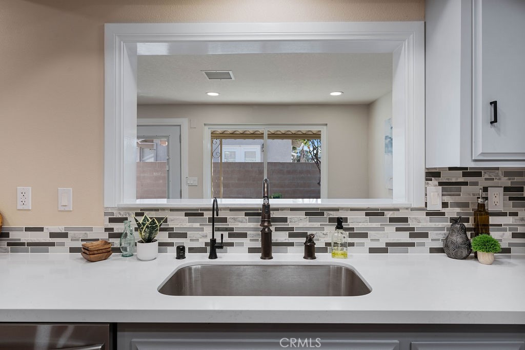 2310 El Rancho Circle